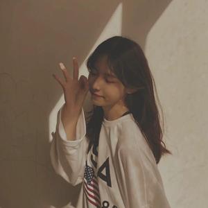 此生是我吗（翻自 李奕遐）