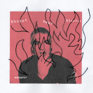 Hånden Over Blusset