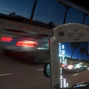 Voices In My Head x Freaks - Love Parade