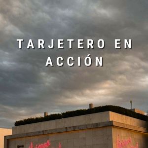 Tarjetero En Acción