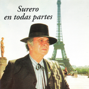 Piso de Tierra, Patio de Casa