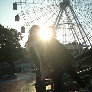 做不一样的烟火