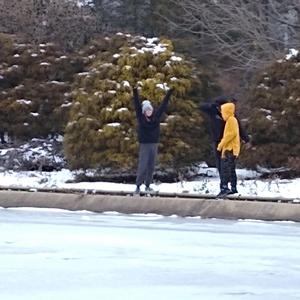 Winter (feat. B.I.G ZEEK)