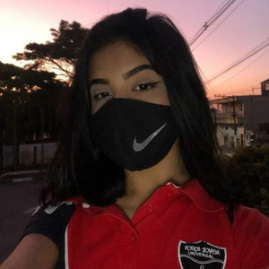 O QUE ADIANTA BÊ SER TÃO GOSTOSA SE ELA É DA FARRA