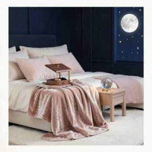 Velvet Lullaby