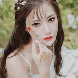 Kiss Goodbye by 婉儿