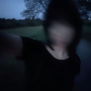《握沙成痛》