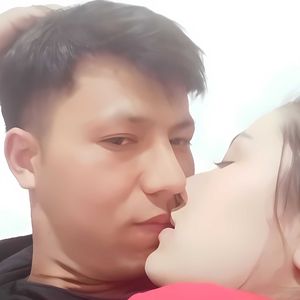 Seni heqkimga bermay sevaman