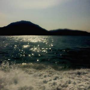 The Gian Nay Chang Dep Ti Nao