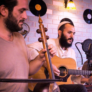 בעומקי הלבבות