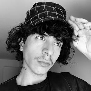 SK!NWALKER/TERRIF!ER