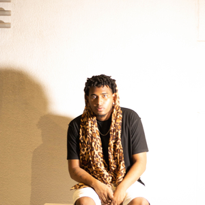 AGUA MICELAR (feat. HECTOR NAZZA)