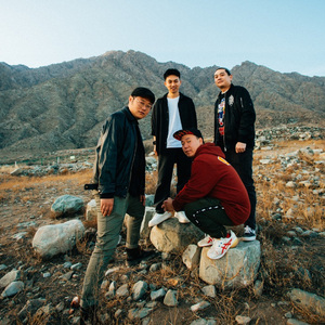 永不回头的奔跑着