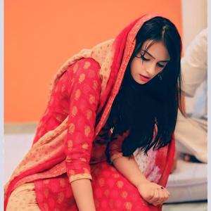 छौरी थारों झलगों क लग्न