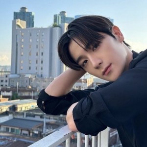 AI 더보이즈 현재 -사막에서 꽃을 피우듯