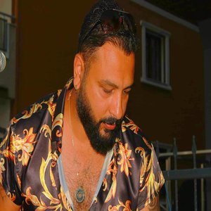 Gör Beni Çek Beni Kameraci