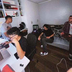 Sola (feat. Tebaan & Blanche)