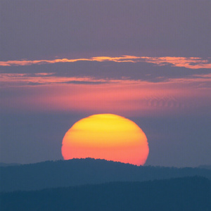 刚好看见你一眼