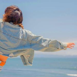 Spin Twice, Land Cute