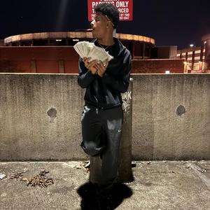 30 Days Straight (feat. Lil Iz & Dee)