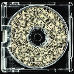 Makes me Move (feat. Chase)