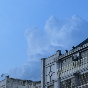 雨中漫步.wav