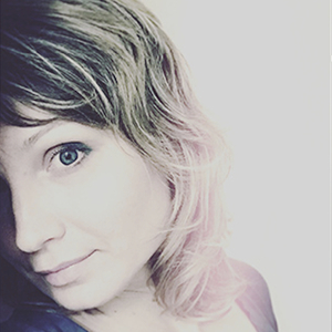 Немножко моложе