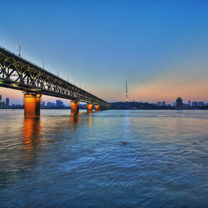 走过江城，走过武汉的你