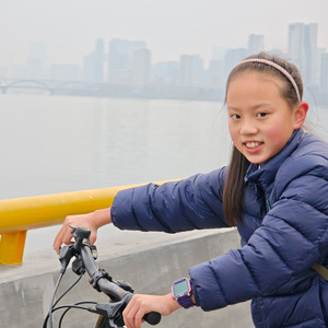 《只想快乐 Happy》