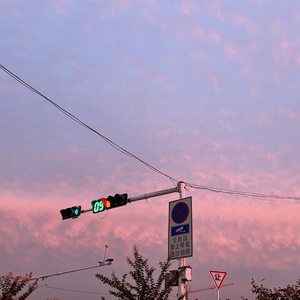 星空下的你