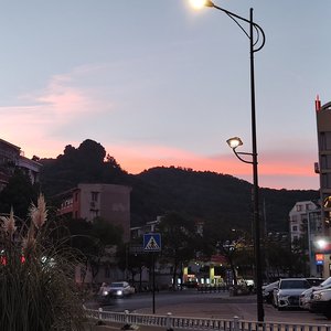 人虽千万 但你是你(纯音乐)