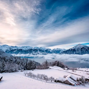一个人在你的世界里爱得轰轰烈烈
