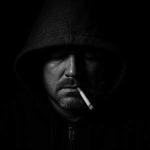 Kör Sağır Olmuş Görmüyor Duymuyorsun