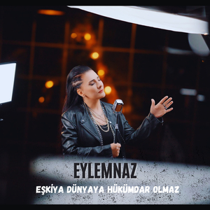 Eşkiya Dünyaya Hükümdar Olmaz
