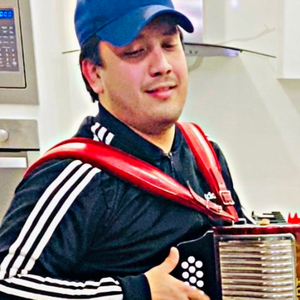 No Merezco Tu Amor (En Vivo)