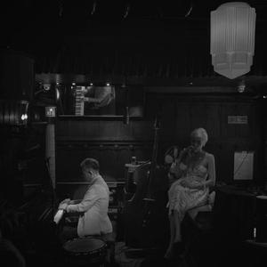 你是我曾经拼了命爱过的人