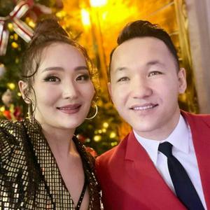 Biden hamtdaa (feat. Chuluunchimeg)