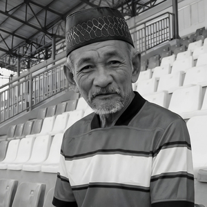 Sempatkan Ke Tribun (Live)