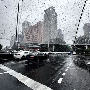 Midnight Feeling