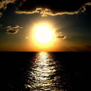 没暖气的冬天去看海