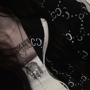 笑着聊起痛哭 的曲折