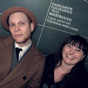 Tänä yönä voi tapahtuu mitä vaan (feat. Meriruusu) (feat. Meriruusu)