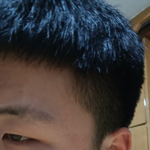 他只是经过