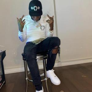 Does This (feat. Shawny Binladen, FOUR50, Big Yaya, Big GLTAOW, MHG Dell & ChopStar)