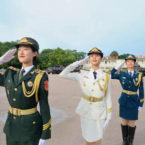 肖潇宇 OThree03 蓝旭红 JuggShots - 烈火花香