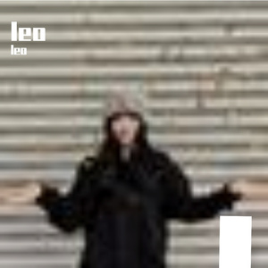 花开瞬间的明媚春景