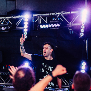 DJ Got Us Fallin' In Love (KEVU Festival Mix)