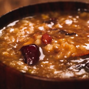 腊八粥香暖寒冬