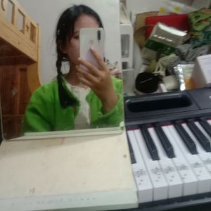 所爱隔山海，山海不可平