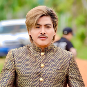 រំដួលសុរិន្ទ